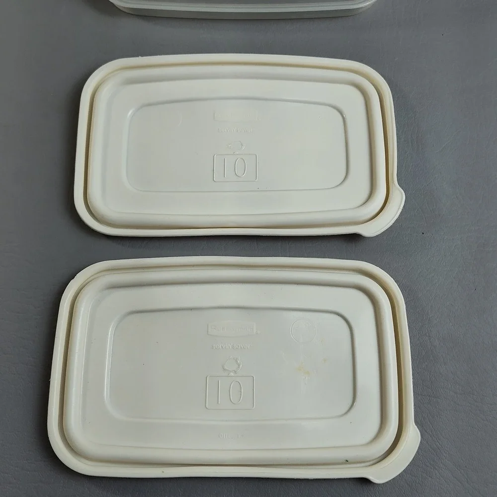 Rubbermaid Servin Saver Lot Of 3- (2) #10 12 Oz & #10 17 Cup Almond‎ Rectangle